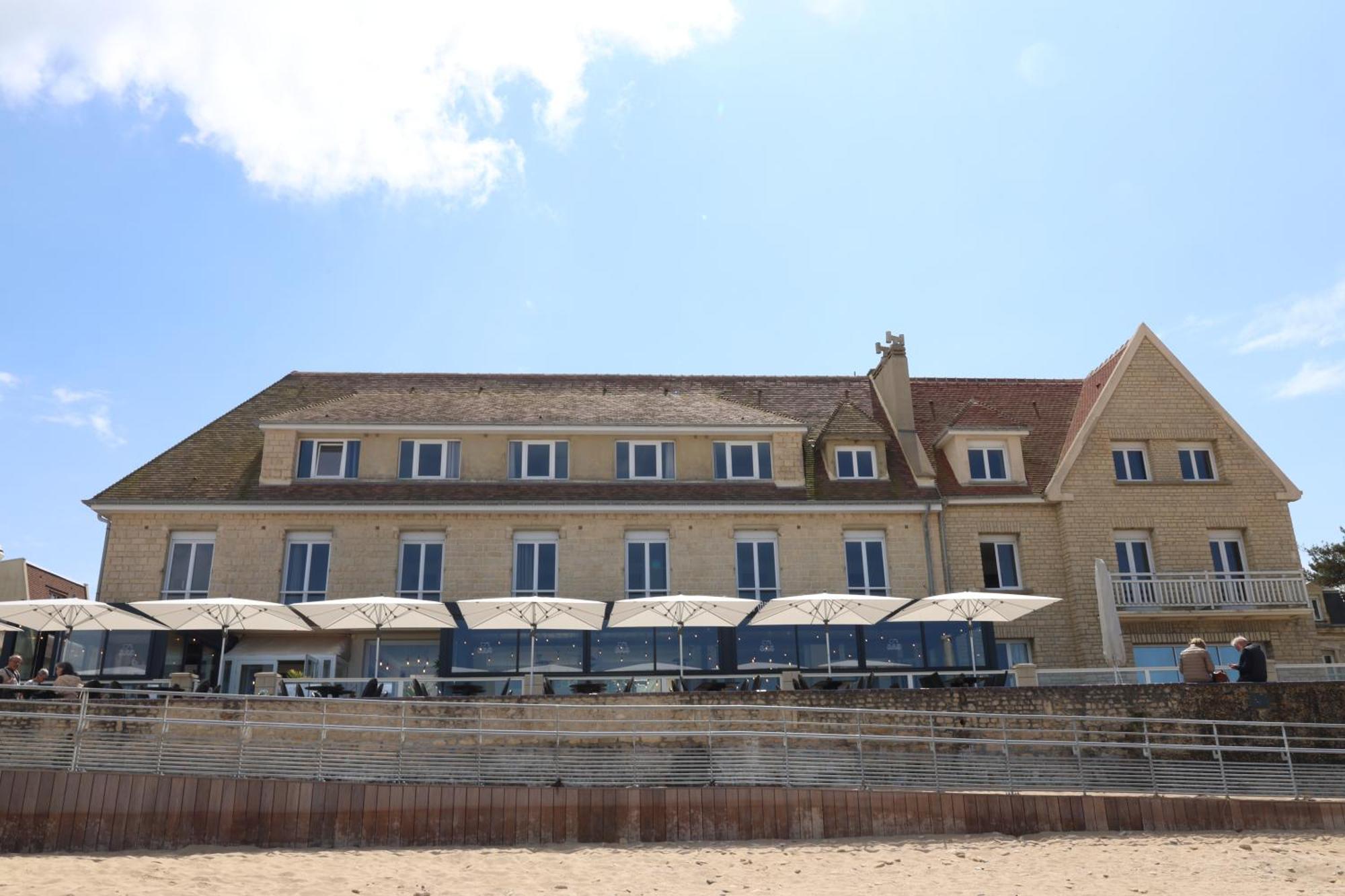 Le Clos Normand Saint-Aubin-Sur-Mer  Exterior foto