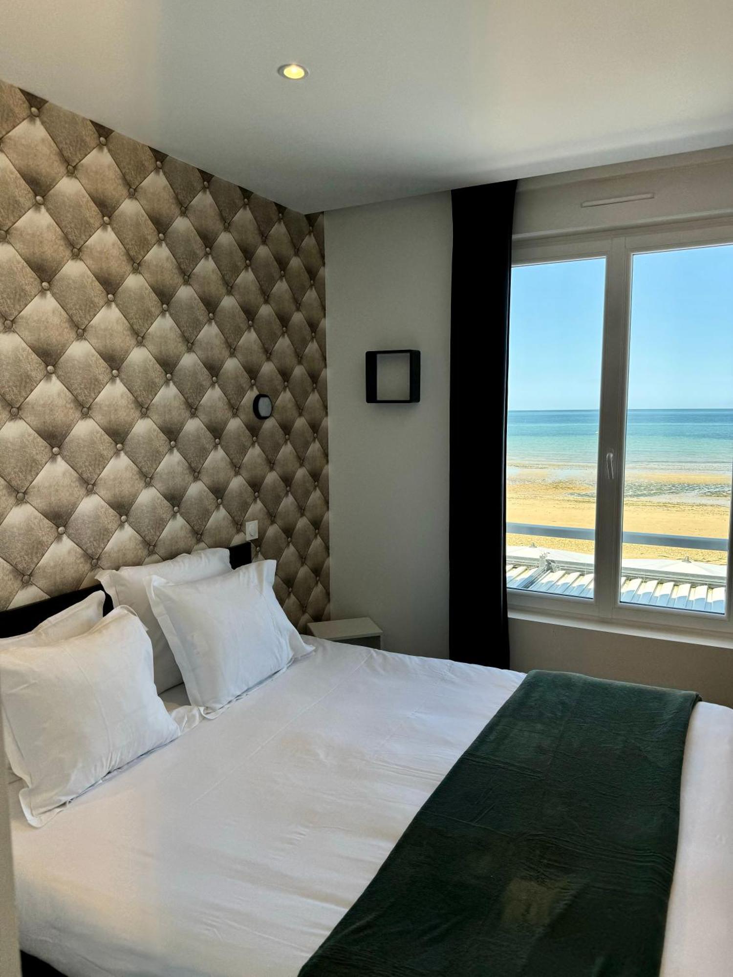 Le Clos Normand Saint-Aubin-Sur-Mer  Exterior foto